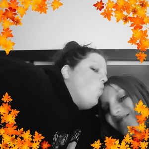 Meet your Posher, Pauline